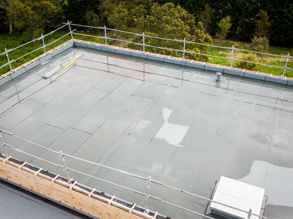 étanchéité d'un toit plat pour un bâtiment industriel