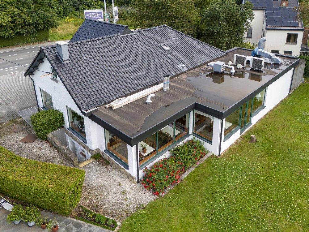 toiture-villa-tuiles